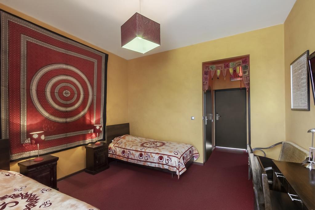 Palac Nieznanice Zabytek Goscinny Ze Spa Bilik gambar